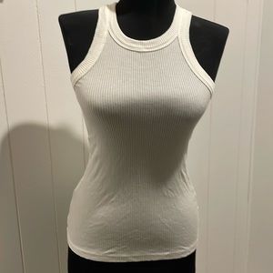 The best tank Wesley made in Canada